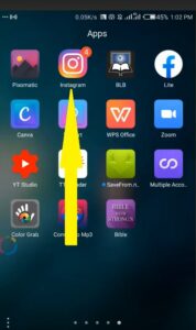Disable ‘Use less mobile data’ in settings