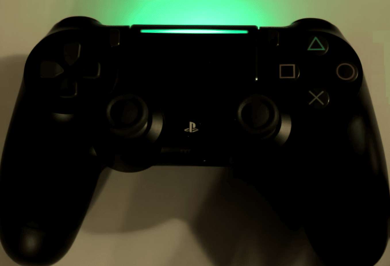 PS4 Controller Lights [What They Mean and How to Fix]