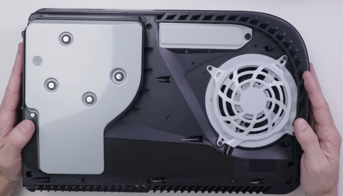 PS5 Beeps but Won't Turn [10 Easy Fixes]